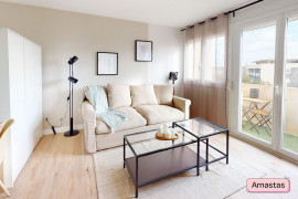 Location
Studio rénové avec balcon Soulas