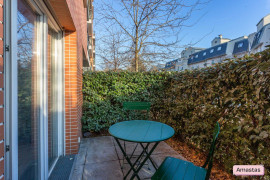 
                                                                                        Location
                                                                                         Studio rénové et meublé en plein coeur de créteil avec terrasse