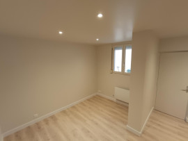 
                                                                                        Location
                                                                                         Studio rénové quartier Henriville Amiens