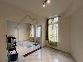 
                                                                                        Location
                                                                                         Studio rez-de-chaussée situé en HYPER-CENTRE de SAINT-QUENTIN