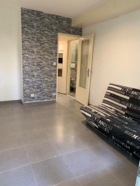 
                                                                                        Location
                                                                                         Studio Rez De Jardin Lyon 9ème