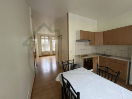 
                                                                                        Location
                                                                                         Studio situé en HYPER-CENTRE de SAINT-QUENTIN