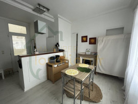 Location
Studio situé en HYPER-CENTRE de SAINT-QUENTIN