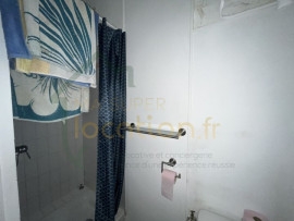 
                                                                                        Location
                                                                                         Studio situé en HYPER-CENTRE de SAINT-QUENTIN