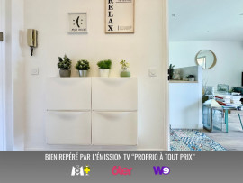 Vente
Superbe 2 pièces 48m2 rénové avec terrasse parking