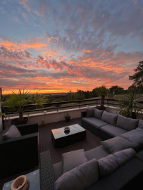 
                                                                                        Location
                                                                                         Superbe 2 pièces meublé 50 m² Terrasse  70 m²