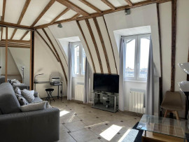 
                                                                                        Location
                                                                                         Superbe 2P meublé 38m² au cœur de Paris
