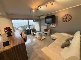 
                                                                                        Location
                                                                                         Superbe 2P meublé 43m² Corniche Fleurie Nice