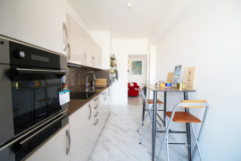 Vente
SUPERBE APPARTEMENT 2 3 PIÈCES DERNIER ÉTAGE AVEC PISCINE À FABRON