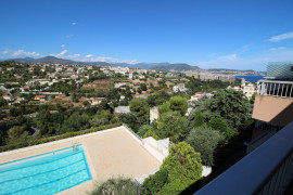 Vente
SUPERBE APPARTEMENT 2 3 PIÈCES DERNIER ÉTAGE AVEC PISCINE À FABRON