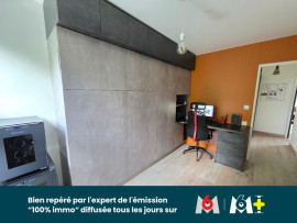 
                                                                                        Vente
                                                                                         SUPERBE APPARTEMENT - 2 CHAMBRES - LUMINEUX - AUCUN TRAVAUX A PREVOIR