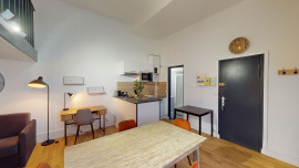 
                                                                                        Location
                                                                                         Superbe appartement meublé 1 pièce avec mezzanine a 10 min du centre ville de Lille - 1591041