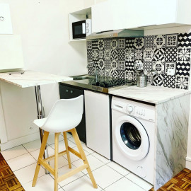 
                                                                                        Location
                                                                                         Superbe appartement rénové - proche universités