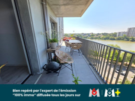 
                                                                                        Vente
                                                                                         SUPERBE APPARTEMENT STANDING- 3 chambres - AVEC VUE LOIRE