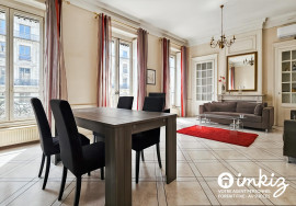 
                                                                                        Vente
                                                                                         Superbe appartement T3/T4 avec balcon et vue