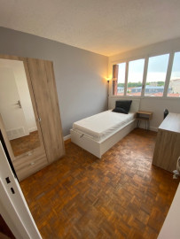 
                                                                                        Colocation
                                                                                         Superbe chambre de colocation à 30min de Paris