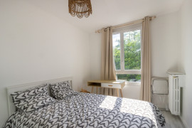 
                                                                                        Colocation
                                                                                         Superbe colocation meublée de 3 chambres