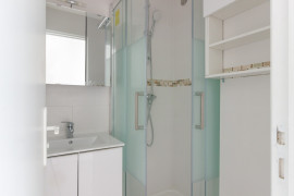 
                                                                                        Colocation
                                                                                         Superbe colocation meublée de 3 chambres
