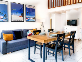 
                                                                                        Vente
                                                                                         Superbe Duplex T3/4  Avignon Centre