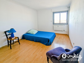 
                                                                                        Vente
                                                                                         Superbe F4 avec Vue Panoramique, Piscine
