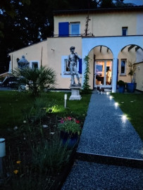 
                                                                                        Vente
                                                                                         Superbe maison Cannes limite Roquette