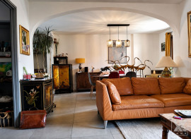 
                                                                                        Vente
                                                                                         Superbe maison centre ville