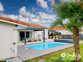 
                                                                                        Vente
                                                                                         Superbe maison contemporaine avec piscine & jardin