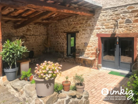 Vente
Superbe maison en Pierre avec Vue
