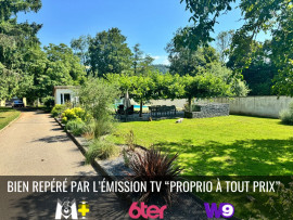 Vente
propriété de caractère sur un terrain de 1900M2