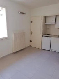 
                                                                                        Location
                                                                                         Superbe studio 15m² quartier Préfecture