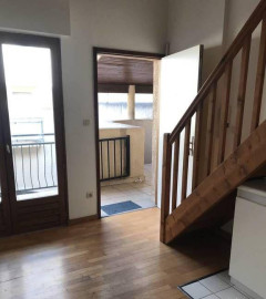 
                                                                                        Location
                                                                                         Superbe studio 27m² rue de la Colombette