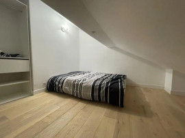 
                                                                                        Location
                                                                                         Superbe studio/2P meublé 23m² avec vue sur le bois