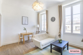 Location
Superbe Studio en plein coeur de la Joliette