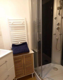 
                                                                                        Location
                                                                                         Superbe studio meublé 20m² avec terrasse et jardin