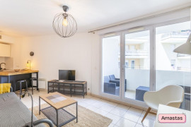 
                                                                                        Location
                                                                                         Superbe studio meublé dans le 8eme arrondissement de Marseille