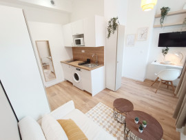 
                                                                                        Location
                                                                                         Superbe Studio meublé Henriville 14.6m2