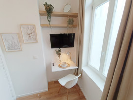 
                                                                                        Location
                                                                                         Superbe Studio meublé Henriville 14.6m2