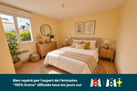 
                                                                                        Vente
                                                                                         SUPERBE T2 en rez de jardin - proche du bourg à pied