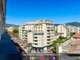Vente
Superbe T2 rénové – Dernier étage – Gambetta