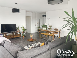 
                                                                                        Vente
                                                                                         Superbe T4 Lumineux en Dernier Étage avec Terrasse