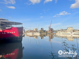 
                                                                                        Vente
                                                                                         T 1 bis excellent investissement comme neuf