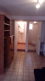 
                                                                                        Location
                                                                                         T1 35m2 meublé 2 pièces TOUT à 15 min à pieds