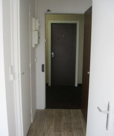 
                                                                                        Location
                                                                                         T1 avec balcon 17 m² — Boulogne-Billancourt