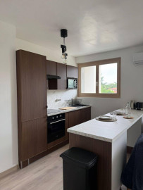 
                                                                                        Location
                                                                                         T1 bis meublé de 34 m² entièrement refait à neuf
