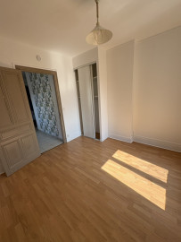 
                                                                                        Location
                                                                                         T1 lumineux – cuisine équipée – Saint-Fons