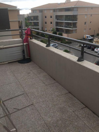 
                                                                                        Location
                                                                                         T1 meublé 32m2 quartier St Mitre Aix en Provence