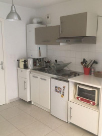 
                                                                                        Location
                                                                                         T1 meublé 32m2 quartier St Mitre Aix en Provence