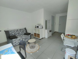 
                                                                                        Location
                                                                                         T1 meublé Pessac proche université