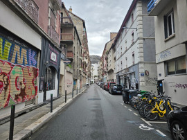 
                                                                                        Vente
                                                                                         T1 + mezzanine