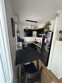 
                                                                                        Location
                                                                                         T1 proche CHU NANTES